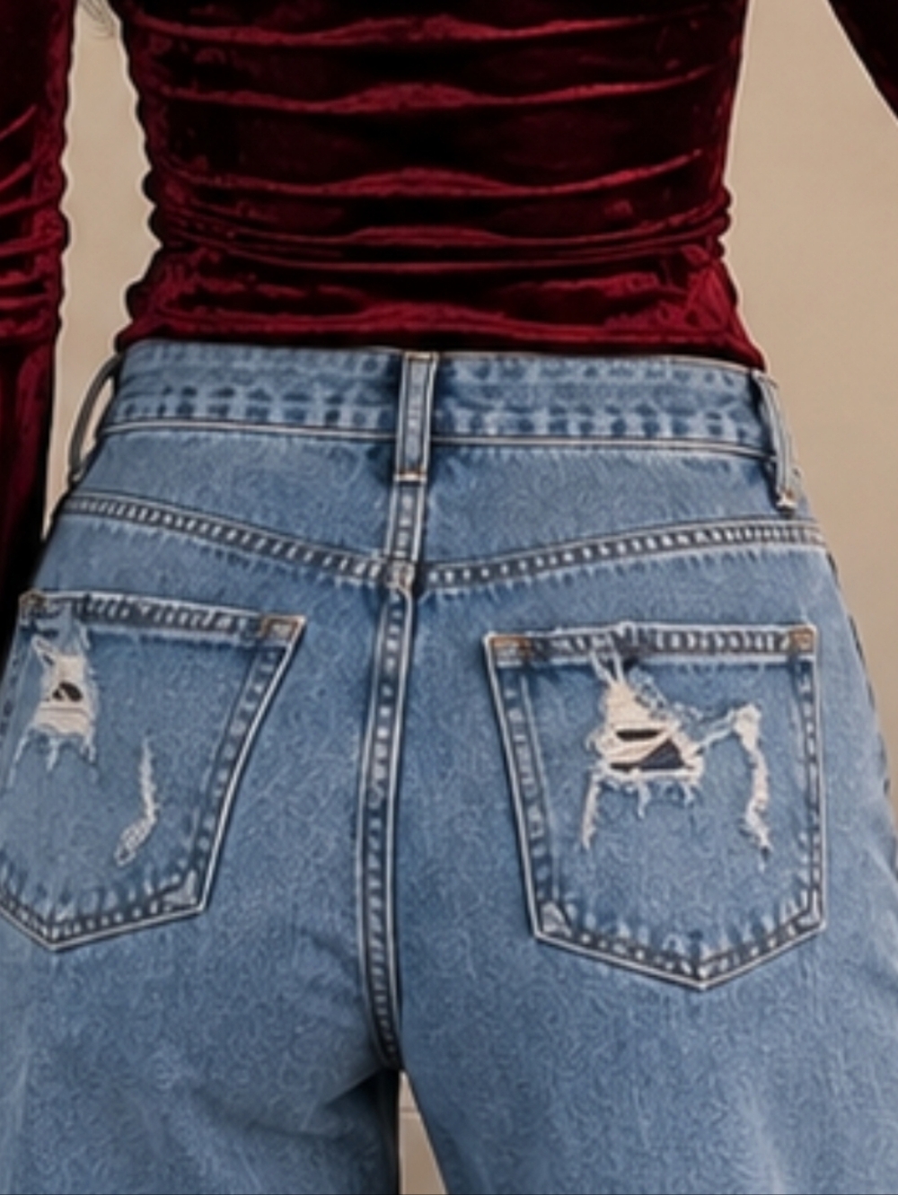 Good American Jeans High-Rise Distressed Light Blue Women’s Jeans